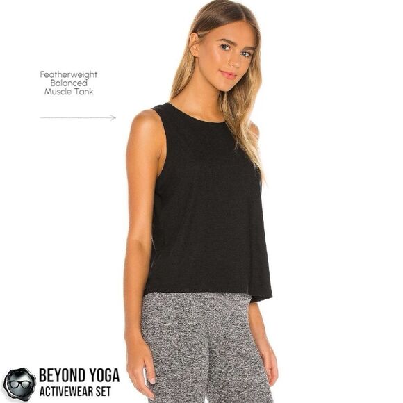 BEYOND YOGA SPACEDYE SET: BALANCED MUSCLE TEE + FULL LENGTH LEGGINGS SIZE SMALL - Picture 4 of 16